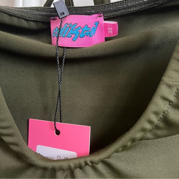 Edikted Taurus Plunge Neck Bodysuit NWT Size XS - Picture 3 of 4